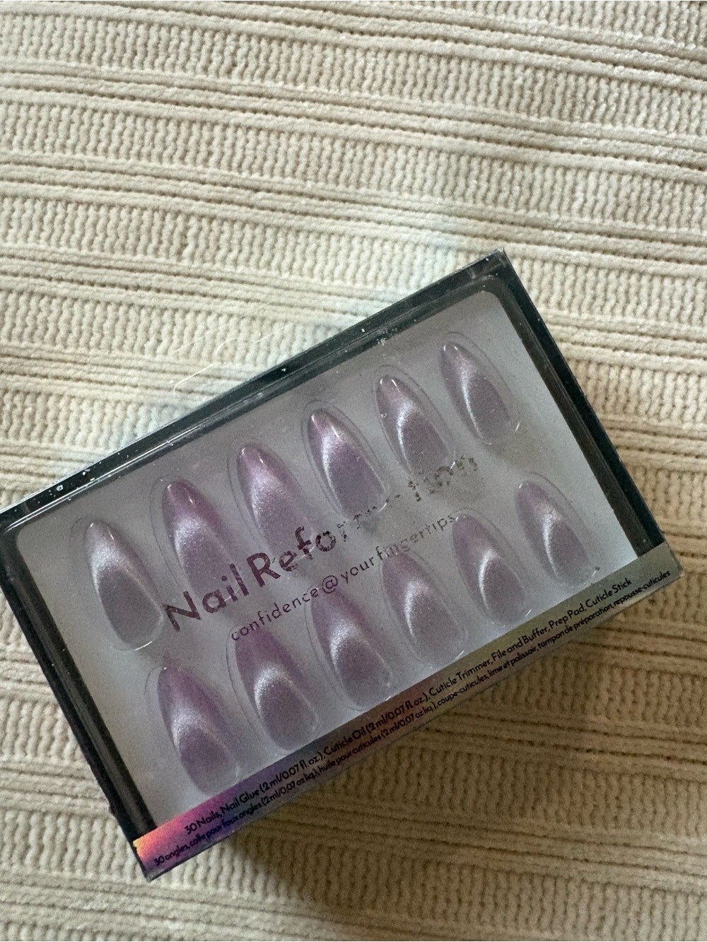 Nail Reformation Press-On Nails in Shimmer Lilac Cateye Medium Almond